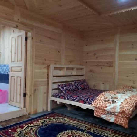 Riverbank Hotel Taobut Neelum Valley Azad Kashmir Taobat Extérieur photo