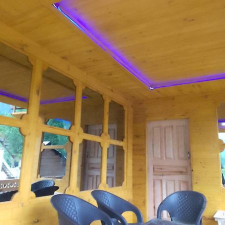 Riverbank Hotel Taobut Neelum Valley Azad Kashmir Taobat Extérieur photo