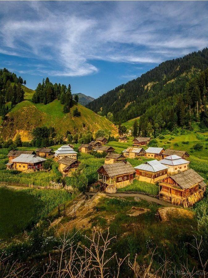 Riverbank Hotel Taobut Neelum Valley Azad Kashmir Taobat Extérieur photo